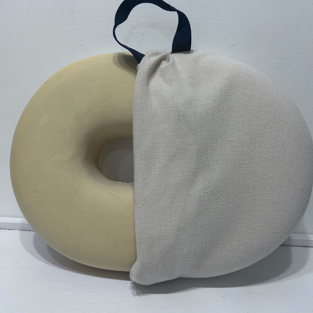 Molded Ring Cushion, Donut Seat , Sit Ring, Donut‎ Ring Seating Cushion